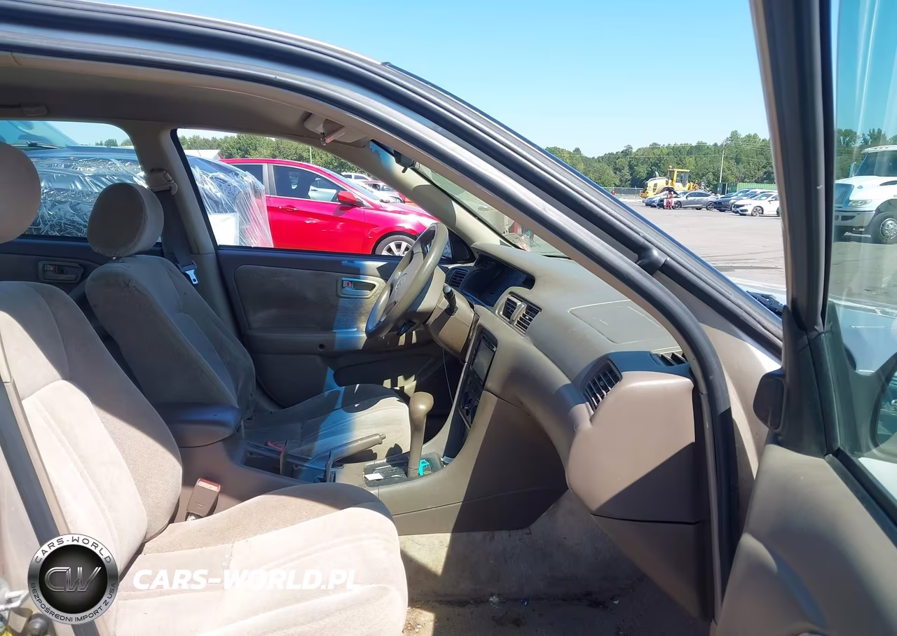 2000 Toyota Camry Le V6 VIN:4T1BF28K0YU945345 - 5