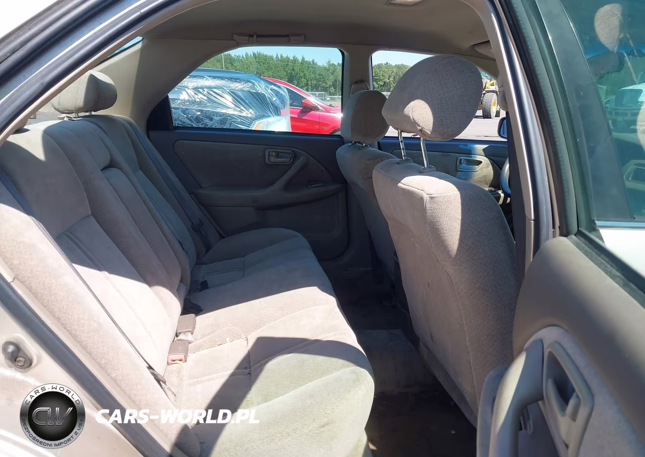 2000 Toyota Camry Le V6 VIN:4T1BF28K0YU945345 - 8