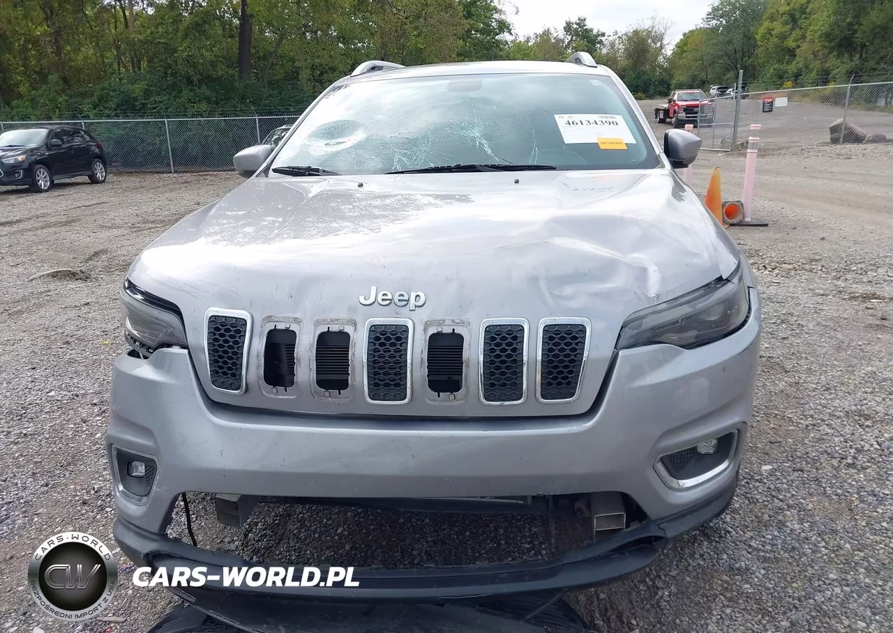 2020 Jeep Cherokee Latitude Plus 4X4 VIN:1C4PJMLB2LD580218 - 12