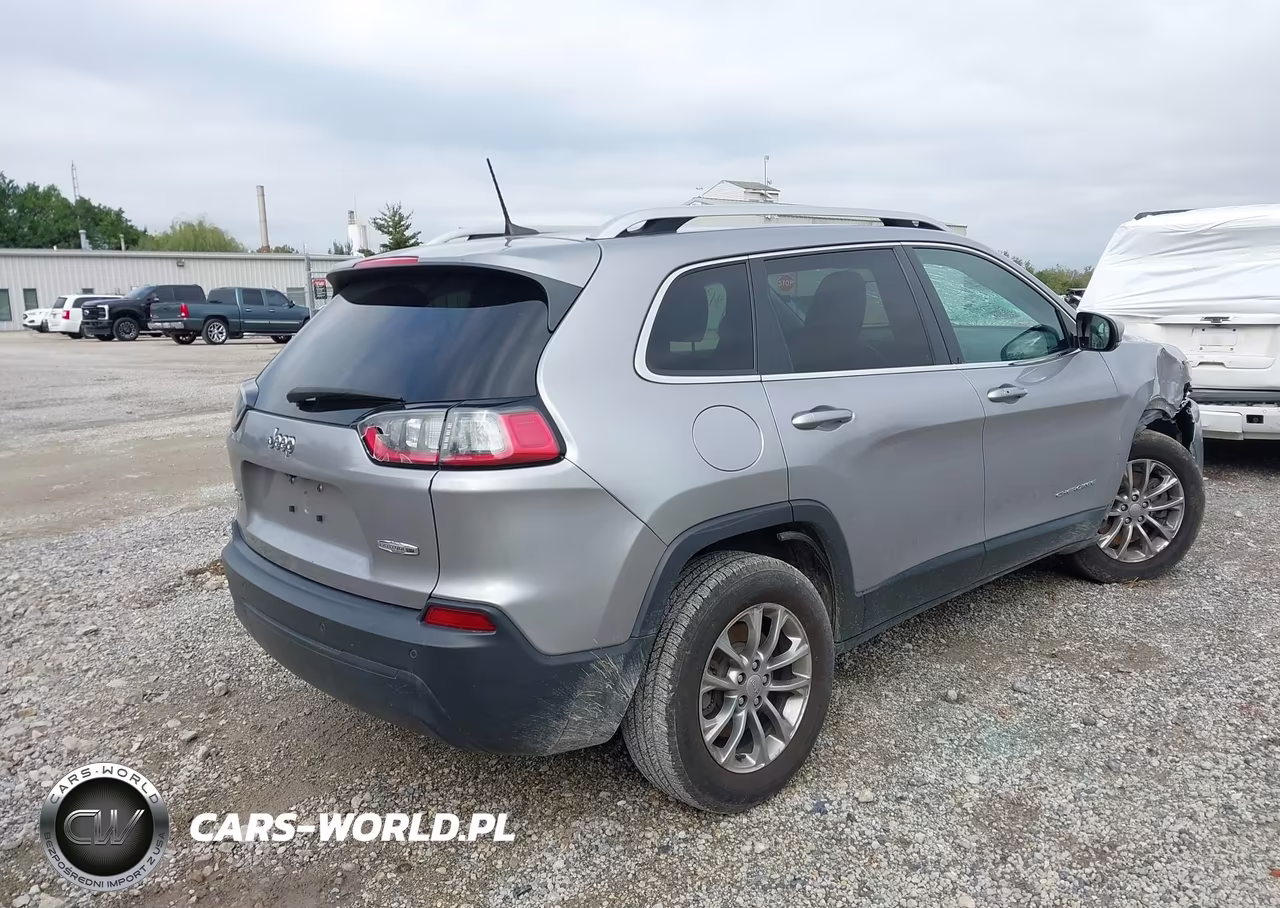 2020 Jeep Cherokee Latitude Plus 4X4 VIN:1C4PJMLB2LD580218 - 4