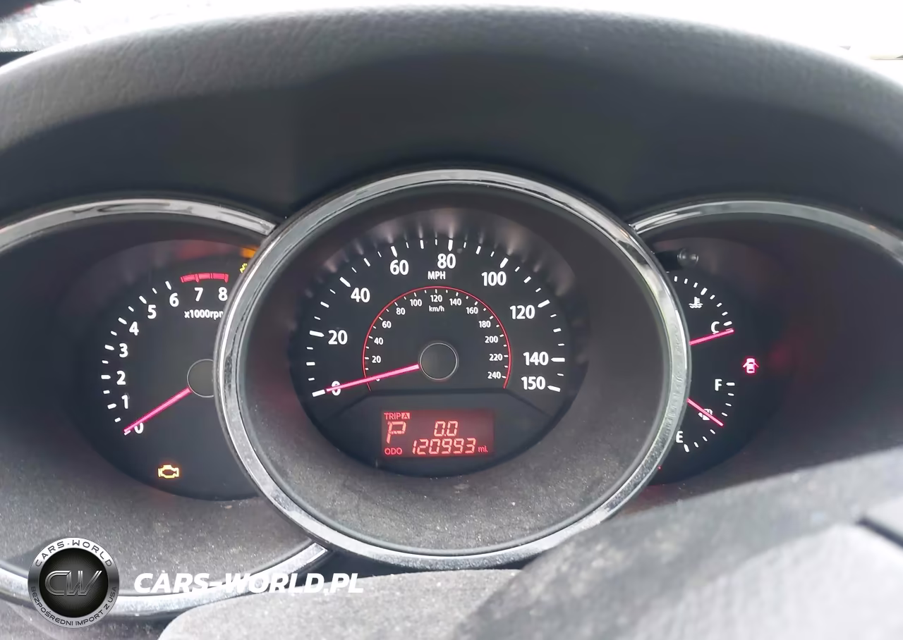 2011 Kia Sorento Lx VIN:5XYKTCA18BG010409 - 7