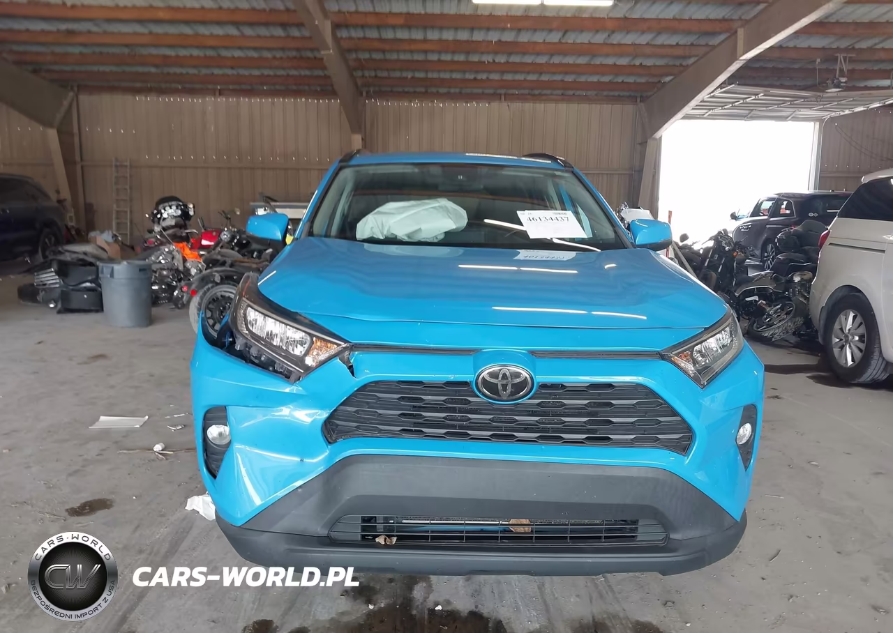 2021 Toyota Rav4 Xle VIN:2T3W1RFV5MW116486 - 12