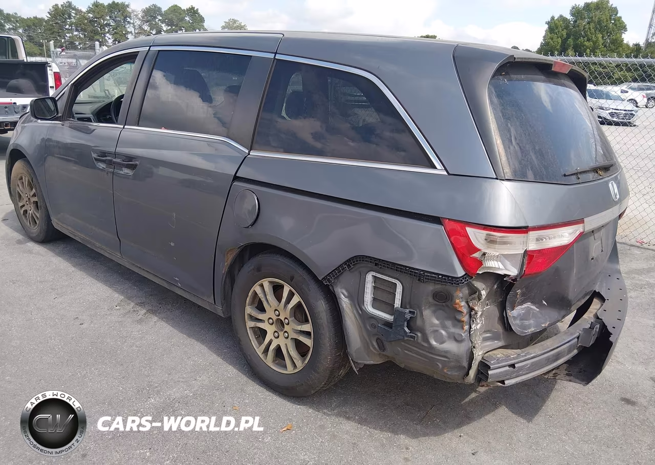 2011 Honda Odyssey Lx VIN:5FNRL5H20BB099943 - 3