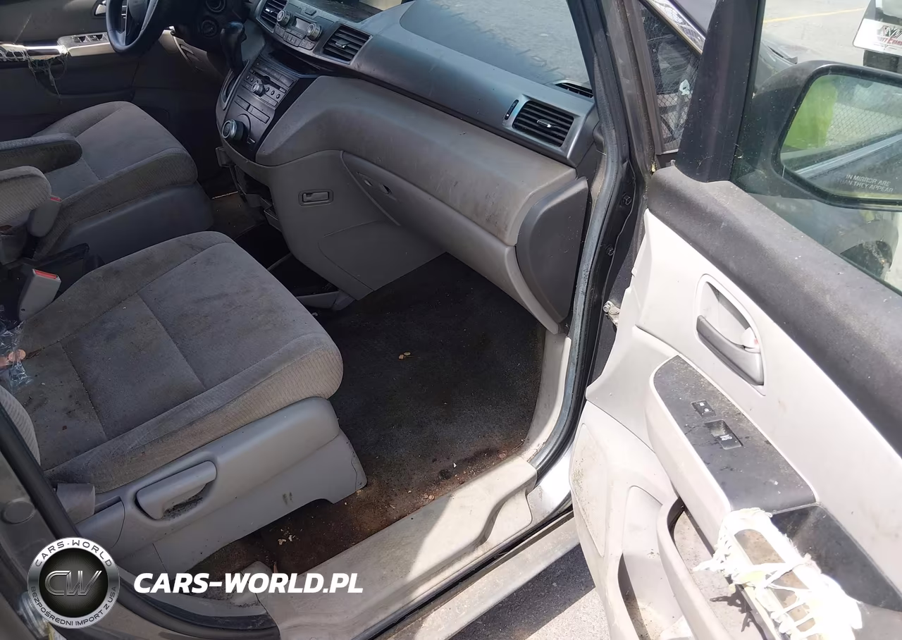 2011 Honda Odyssey Lx VIN:5FNRL5H20BB099943 - 5