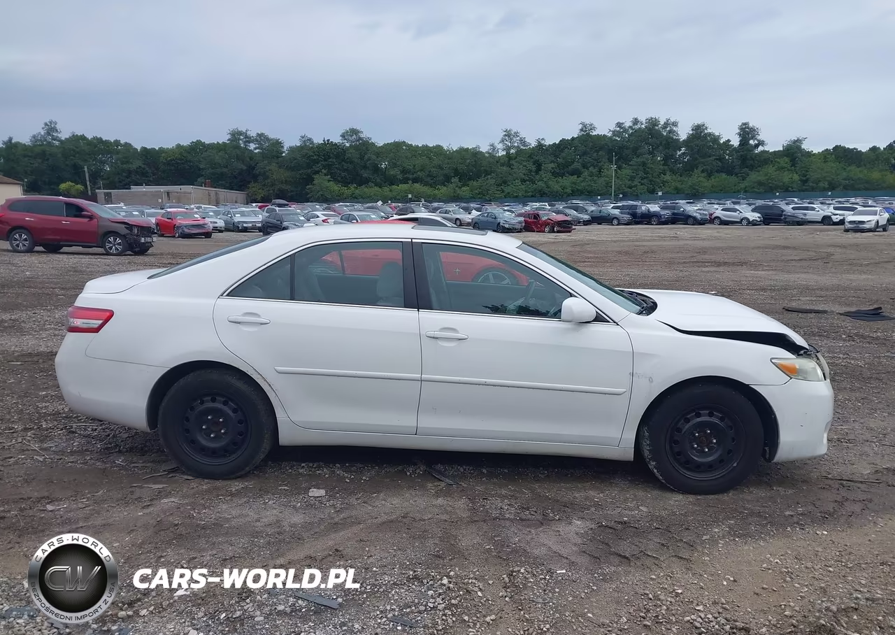 2010 Toyota Camry Le VIN:4T4BF3EKXAR042710 - 14