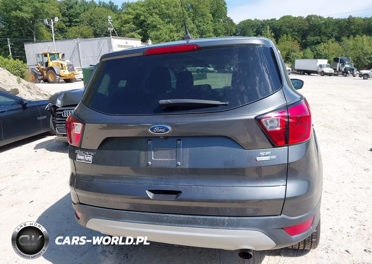 2019 Ford Escape Se VIN:1FMCU9GD1KUA66045 - 16