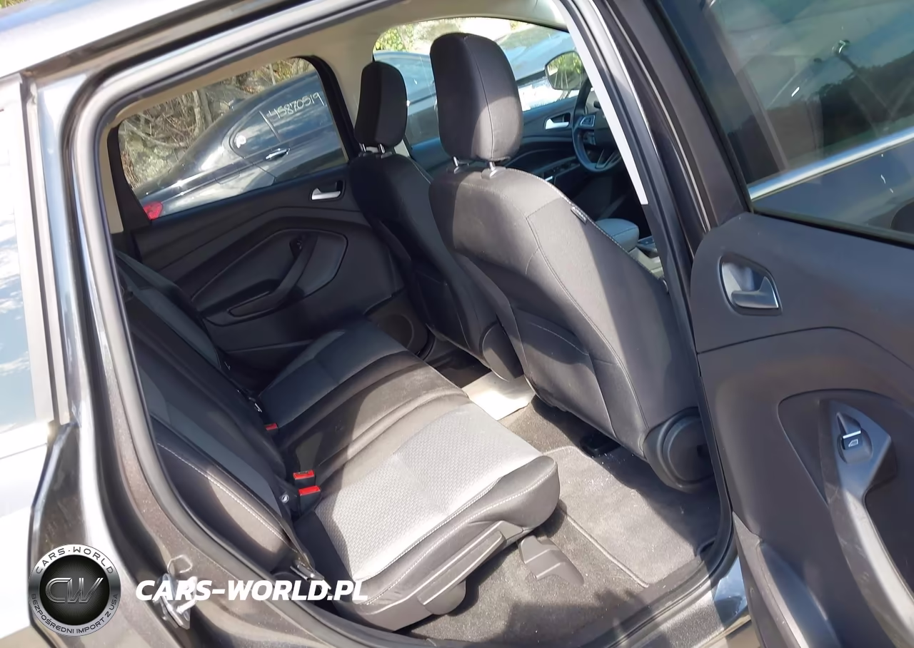 2019 Ford Escape Se VIN:1FMCU9GD1KUA66045 - 8