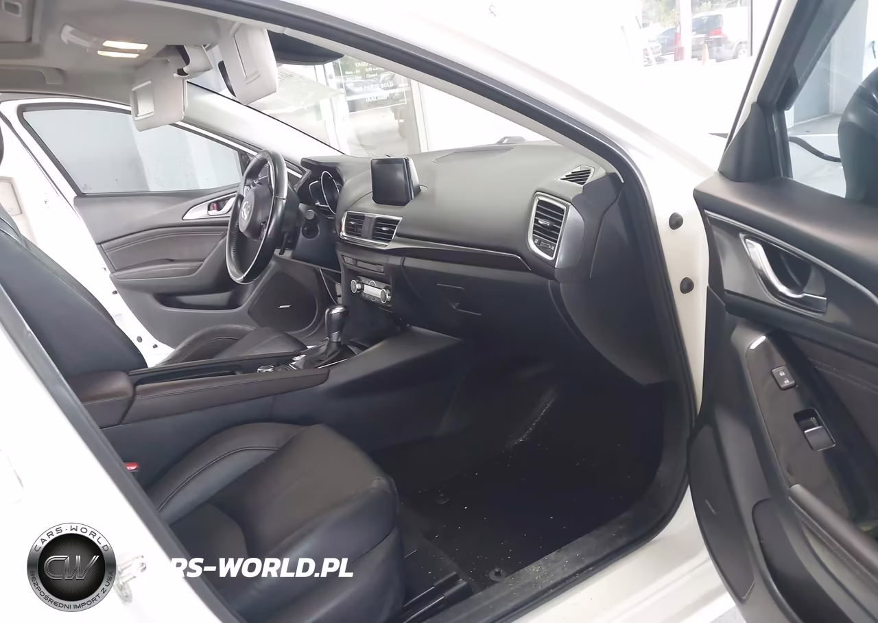 2018 Mazda Mazda3 Grand Touring VIN:3MZBN1M31JM230341 - 5