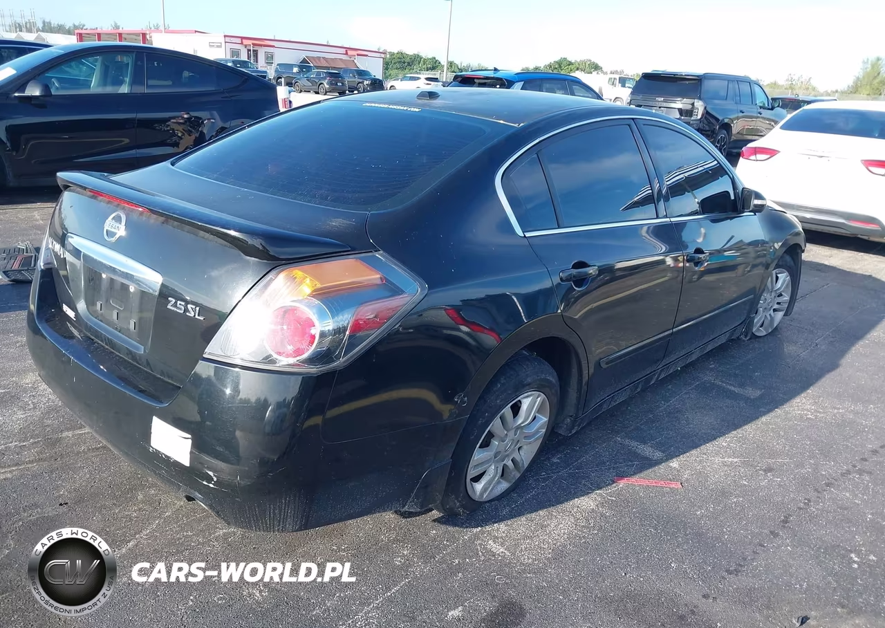 2012 Nissan Altima 2.5 S VIN:1N4AL2AP9CC143346 - 4