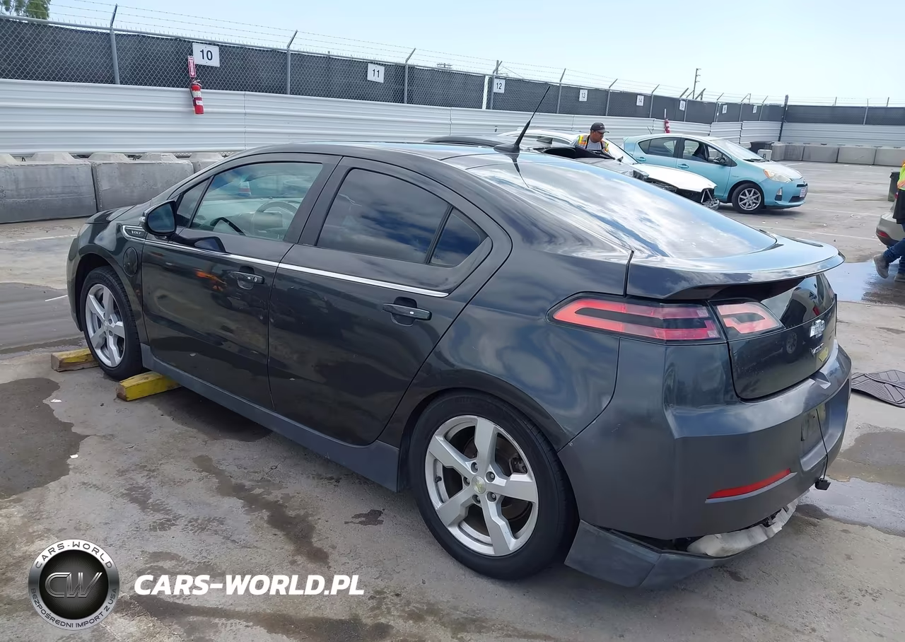 2014 Chevrolet Volt VIN:1G1RE6E42EU160977 - 3