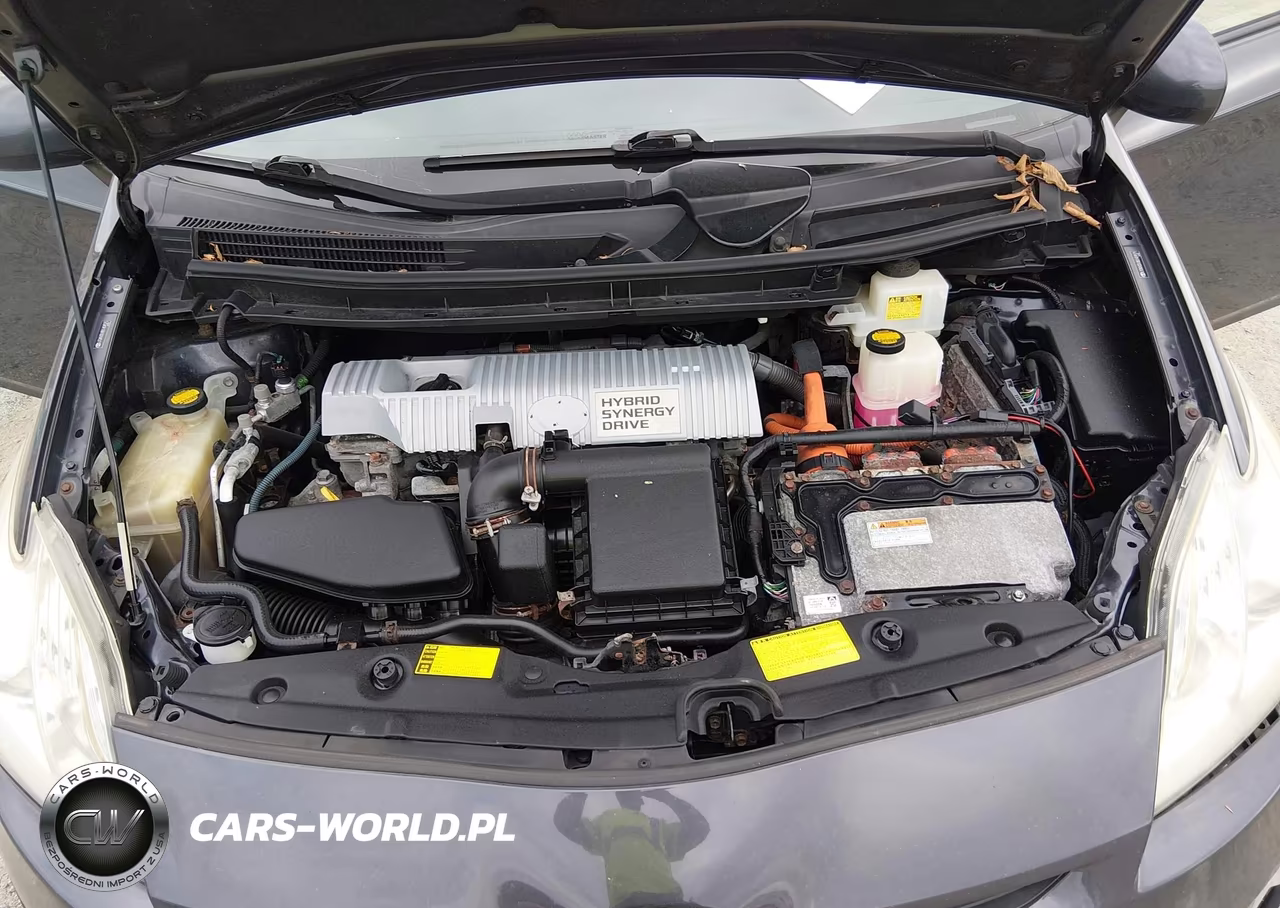2011 Toyota Prius Three VIN:JTDKN3DU8B1404525 - 10