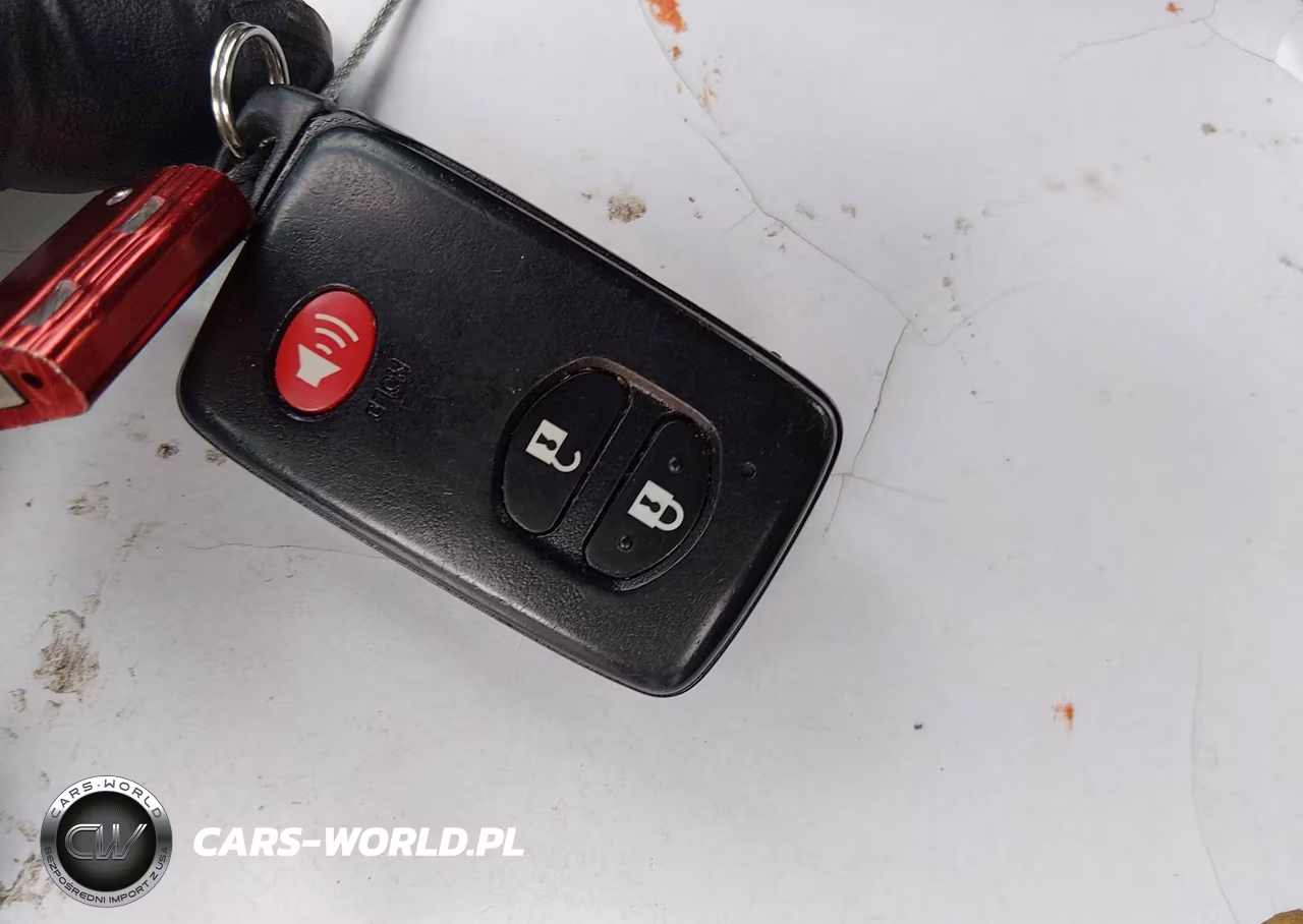 2011 Toyota Prius Three VIN:JTDKN3DU8B1404525 - 11