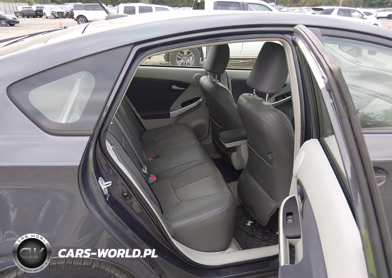 2011 Toyota Prius Three VIN:JTDKN3DU8B1404525 - 8