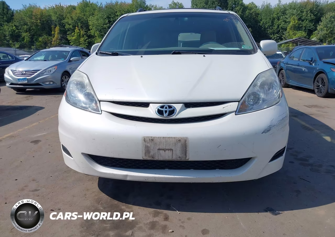 2009 Toyota Sienna Xle VIN:5TDBK22C49S027069 - 12