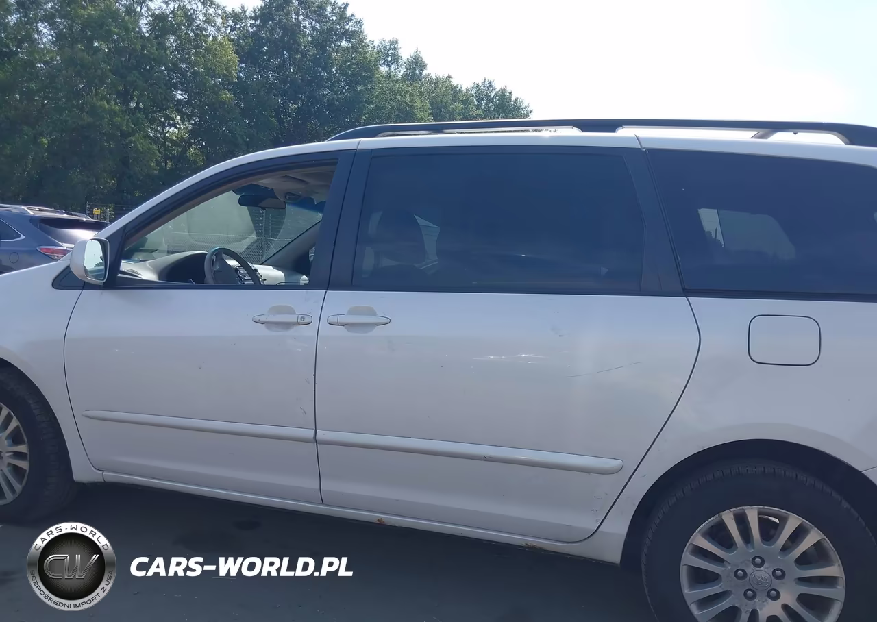 2009 Toyota Sienna Xle VIN:5TDBK22C49S027069 - 14