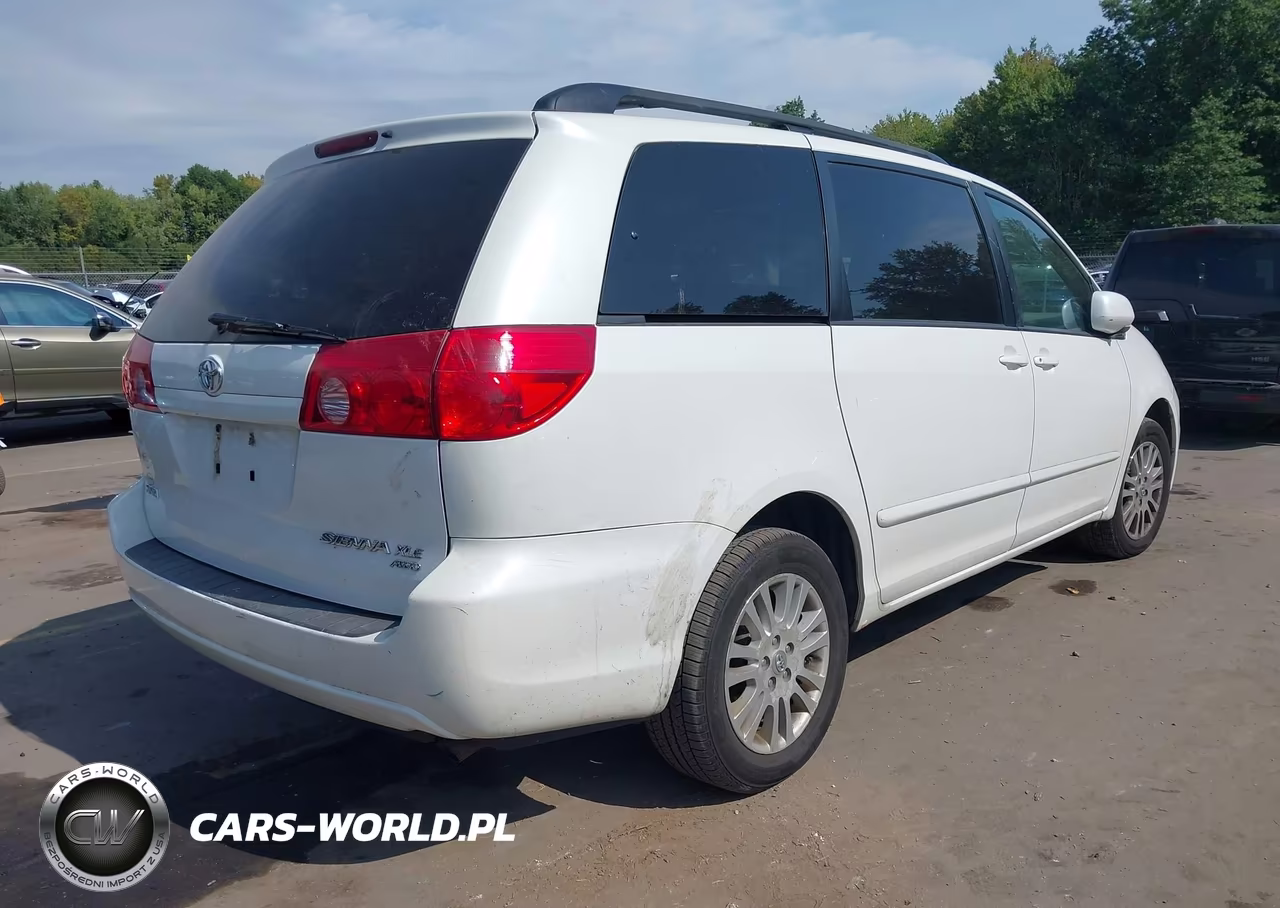 2009 Toyota Sienna Xle VIN:5TDBK22C49S027069 - 4