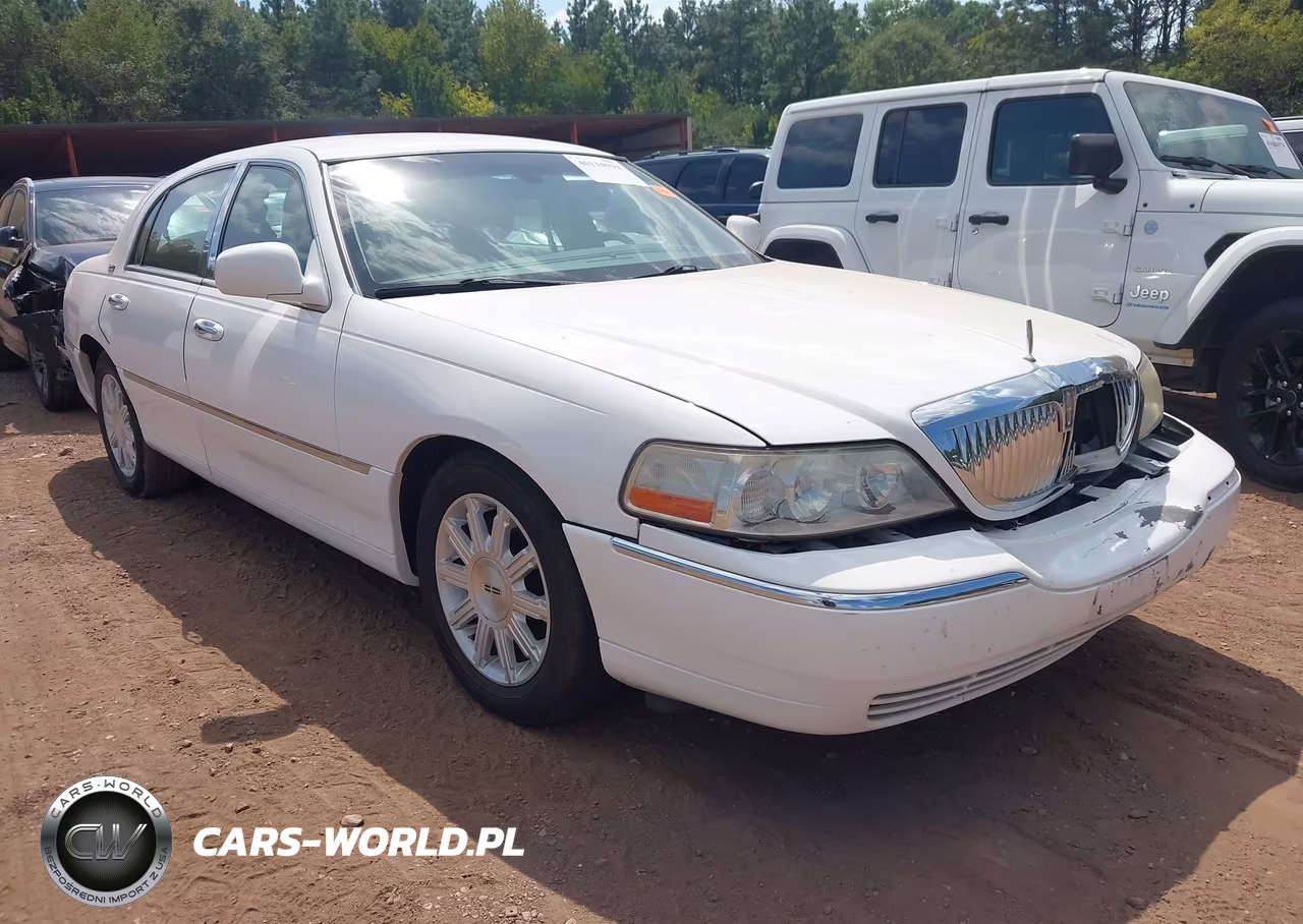 2011 Lincoln Town Car Signature Limited – zdjęcie 1 z 11