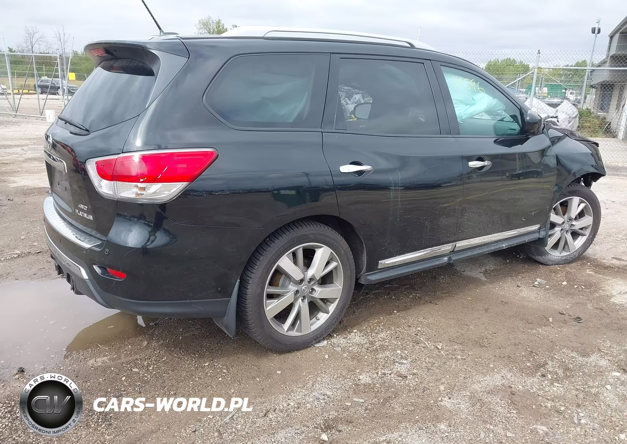 2014 Nissan Pathfinder Platinum VIN:5N1AR2MM2EC643373 - 4