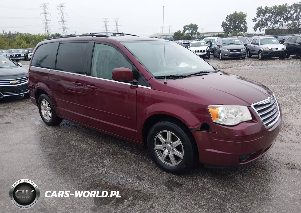 2008 Chrysler Town & Country Touring – zdjęcie 1 z 11