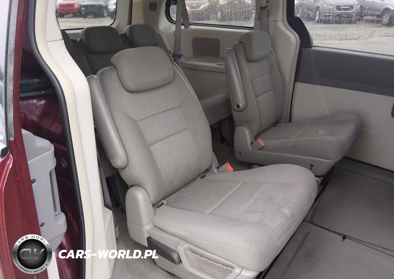 2008 Chrysler Town & Country Touring VIN:2A8HR54P58R729103 - 8