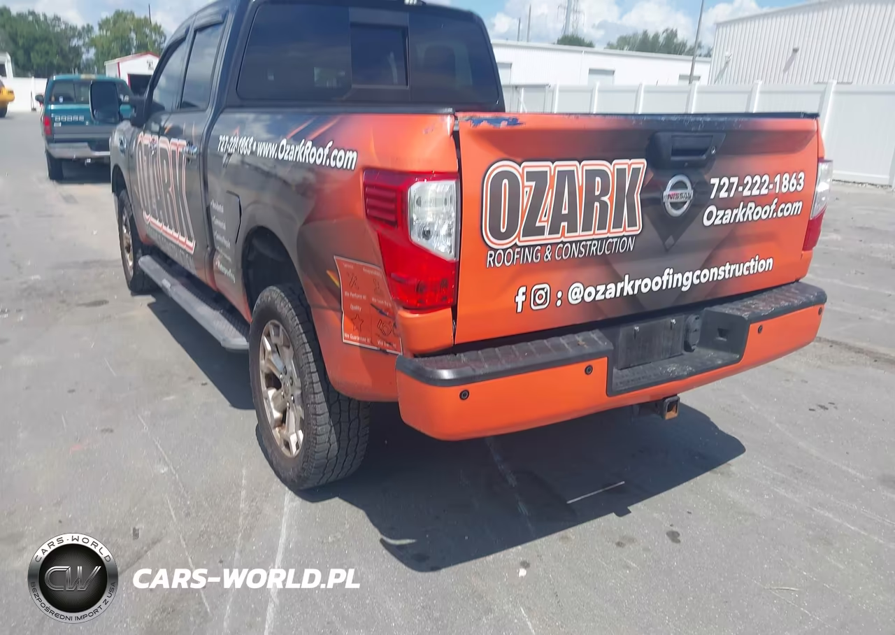 2017 Nissan Titan Xd Sl Diesel VIN:1N6BA1F26HN507081 - 3