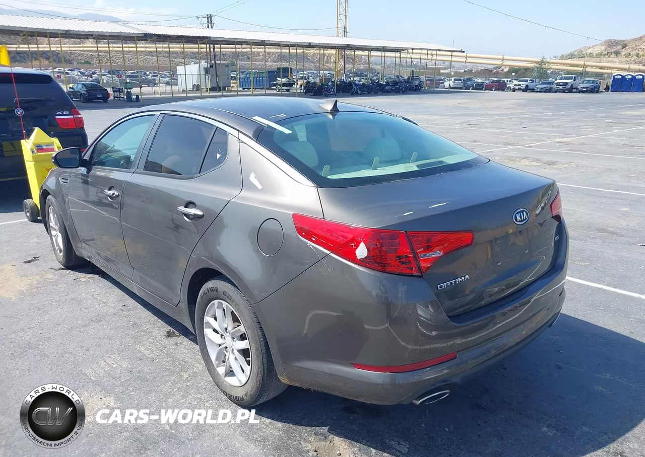 2012 Kia Optima Lx VIN:5XXGM4A76CG078310 - 3