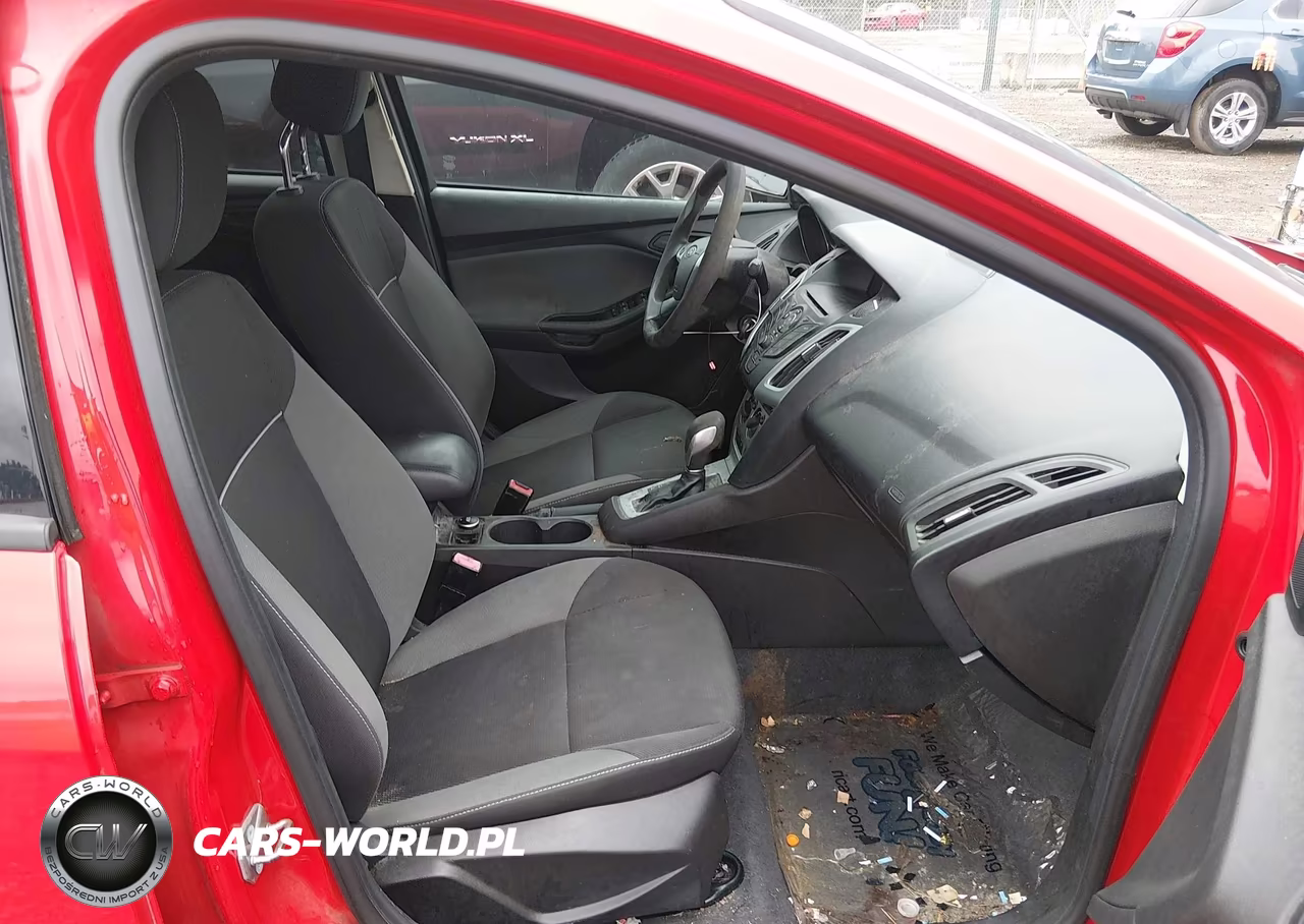 2012 Ford Focus Se VIN:1FAHP3F24CL107733 - 5