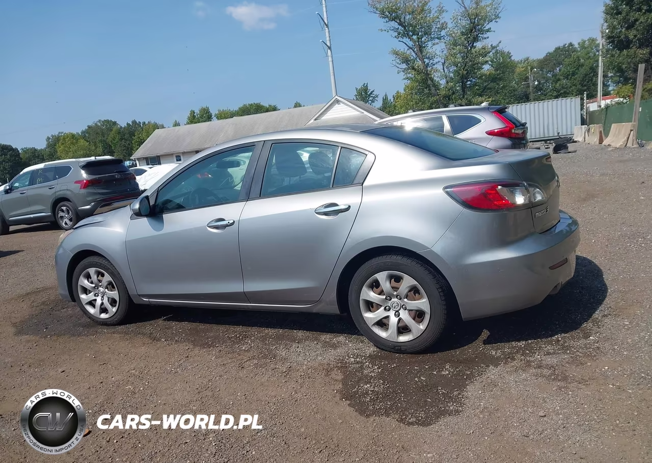 2012 Mazda Mazda3 I Sport VIN:JM1BL1UG0C1507251 - 14