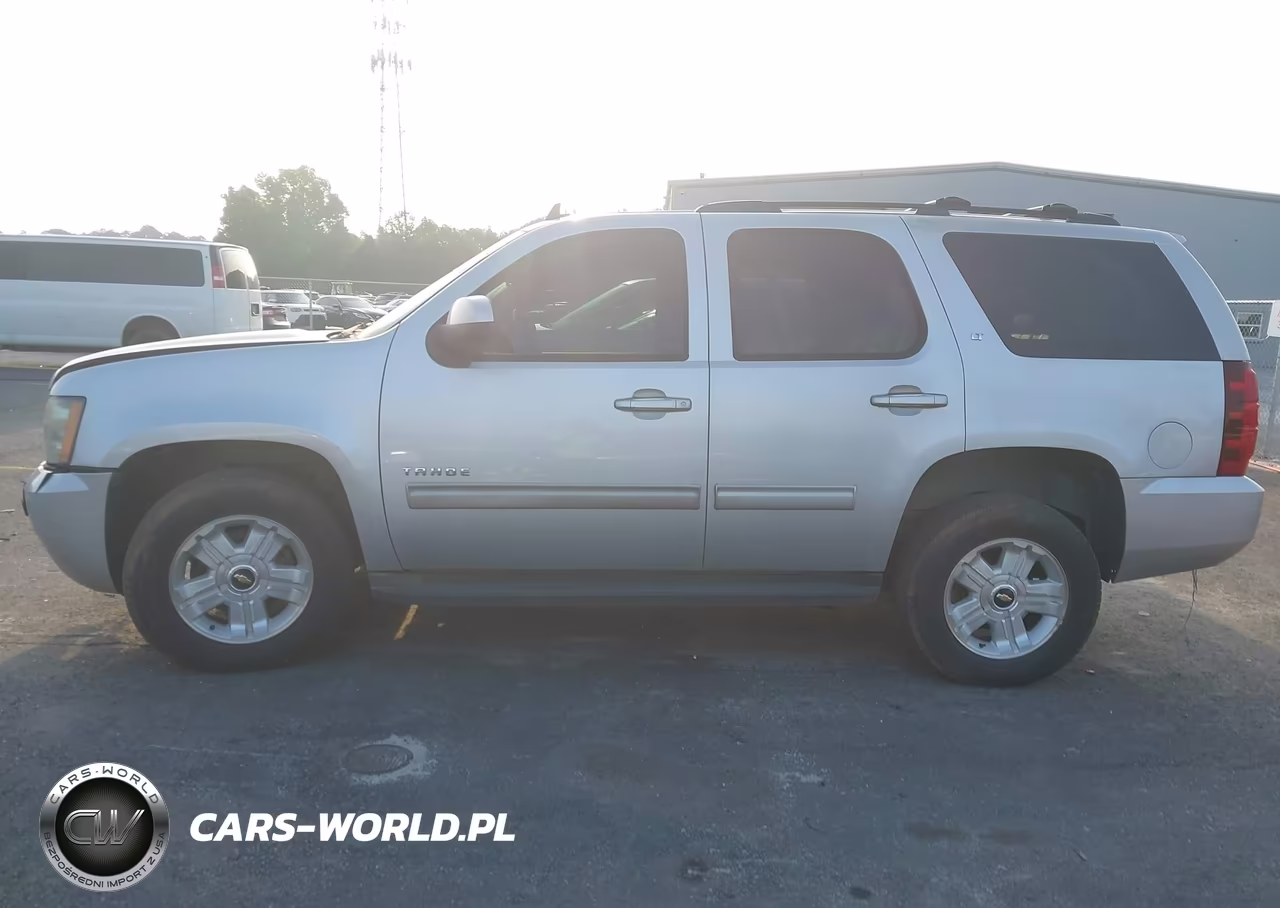 2011 Chevrolet Tahoe Lt VIN:1GNSCBE06BR322166 - 14