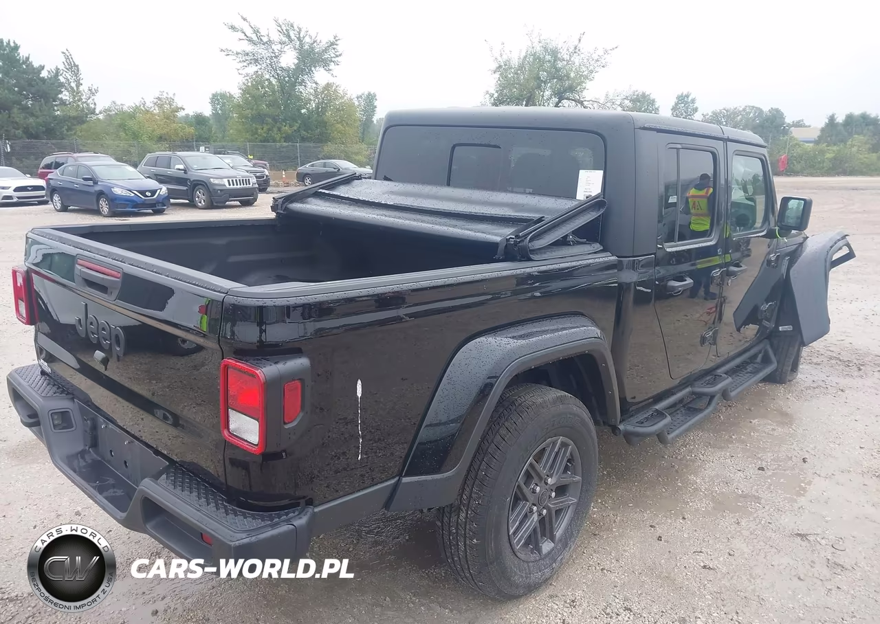 2024 Jeep Gladiator Sport S VIN:1C6HJTAG6RL128386 - 4