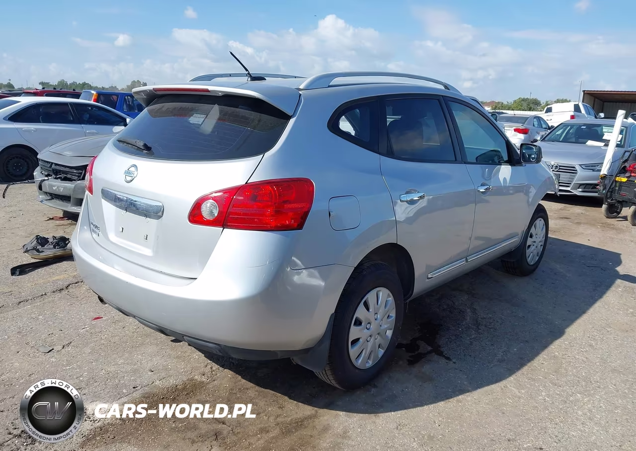 2014 Nissan Rogue Select S VIN:JN8AS5MT6EW624877 - 4