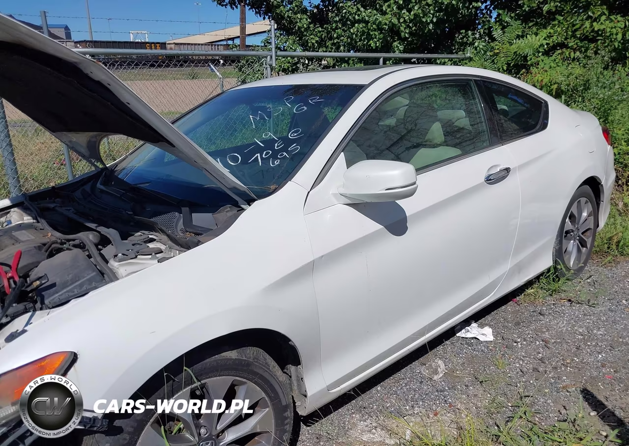 2013 Honda Accord Ex VIN:1HGCT1B76DA013342 - 18