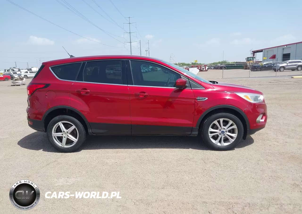 2019 Ford Escape Se VIN:1FMCU0GD5KUA34291 - 13