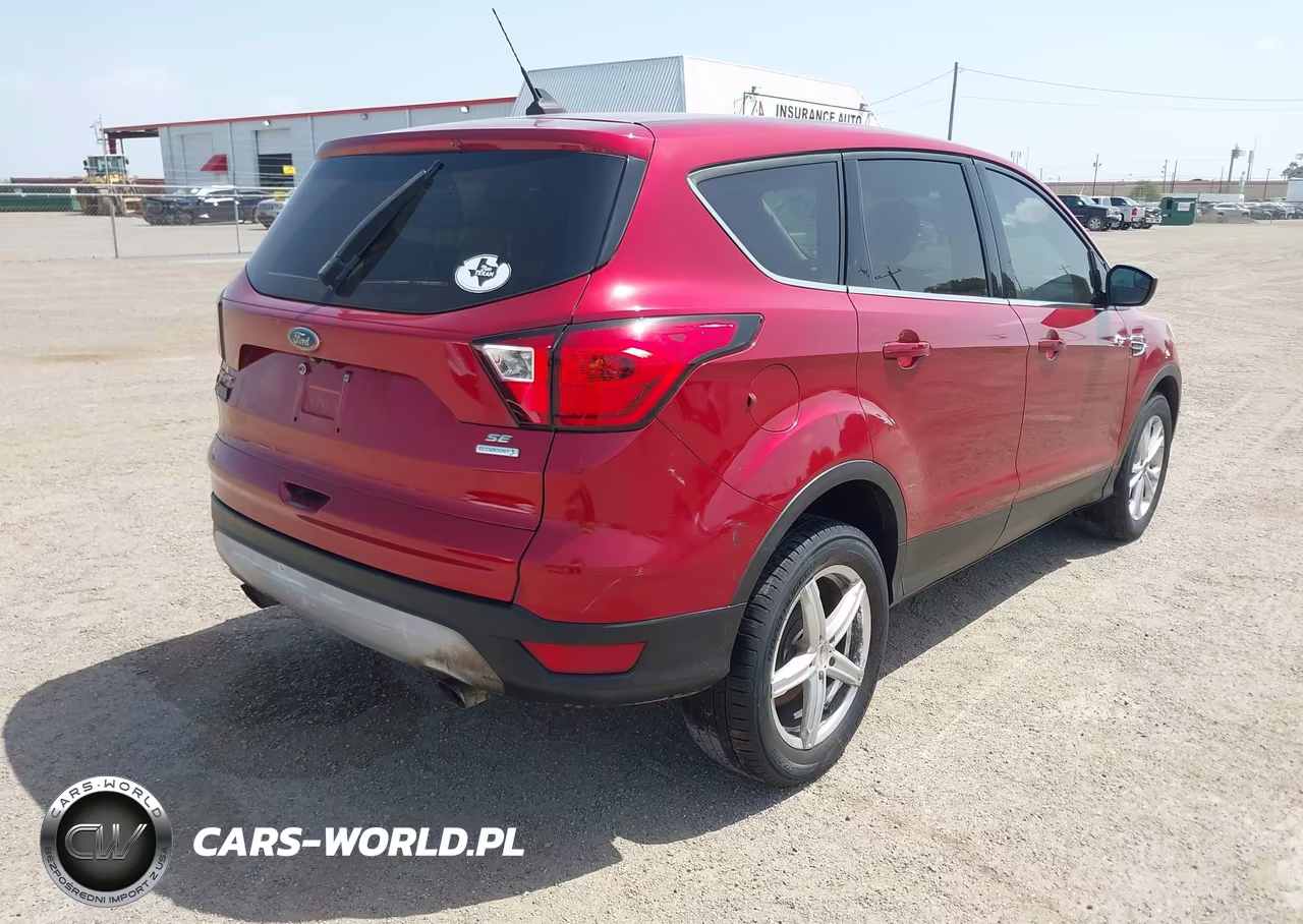 2019 Ford Escape Se VIN:1FMCU0GD5KUA34291 - 4