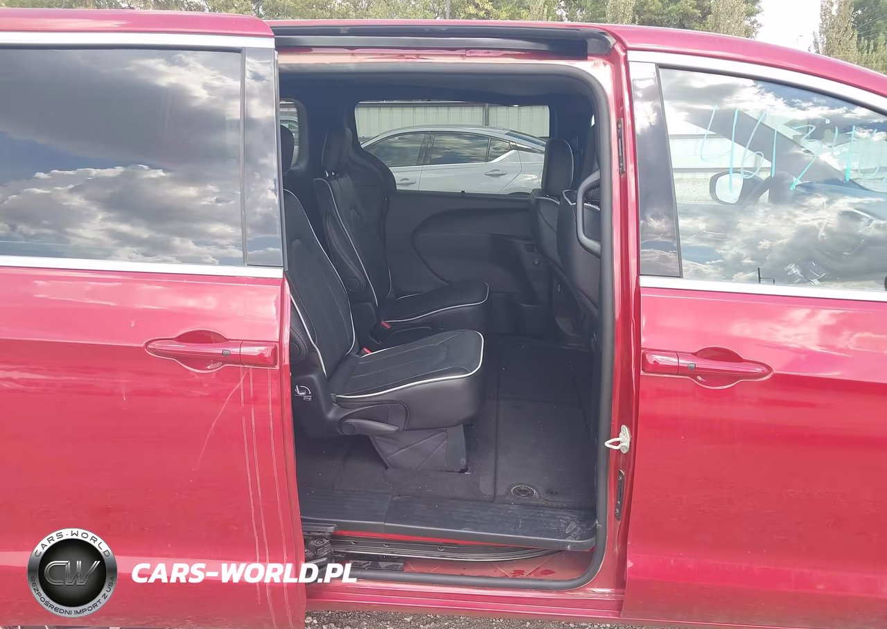 2027 Chrysler Pacifica VIN:2C4RC1GG6VR581430 - 8