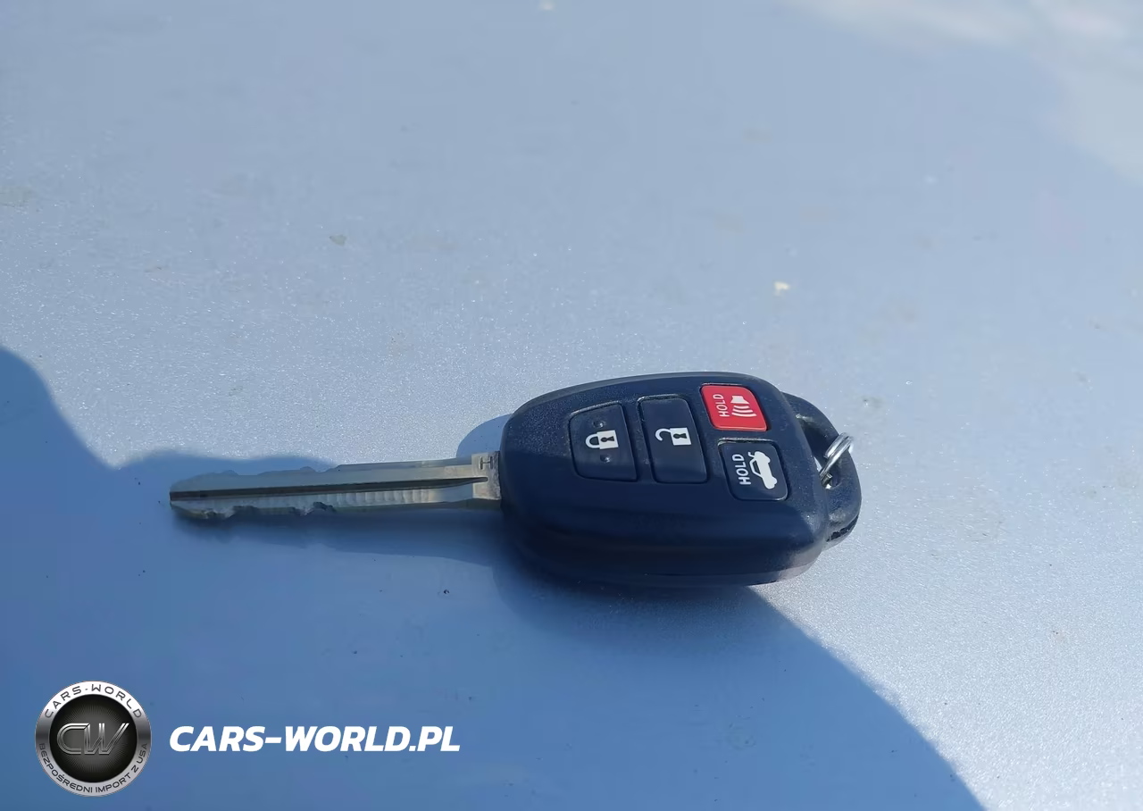 2019 Toyota Corolla Le VIN:2T1BURHE8KC155700 - 11