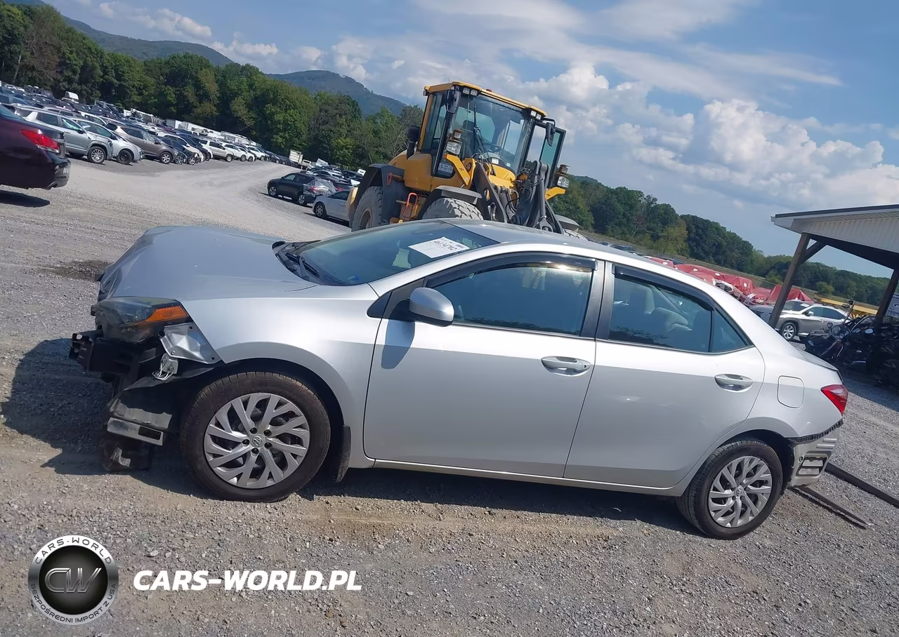 2019 Toyota Corolla Le VIN:2T1BURHE8KC155700 - 15