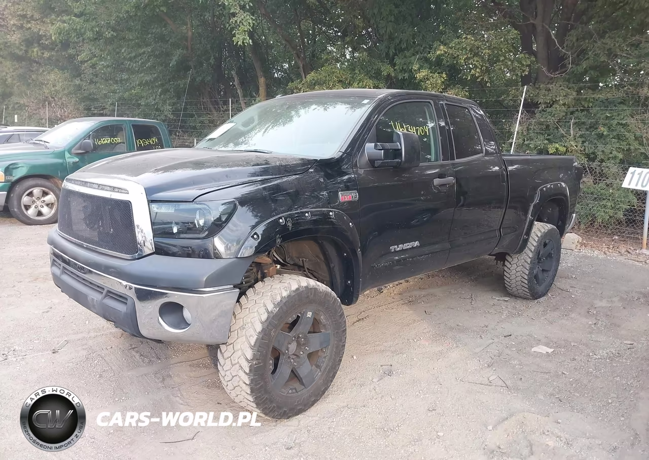 TOYOTA TUNDRA VIN:5TFUW5F11CX220045 - 2