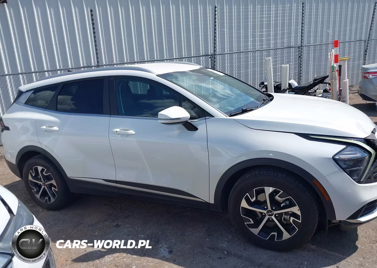 2023 Kia Sportage Hybrid Ex VIN:KNDPVCAG3P7090274 - 13