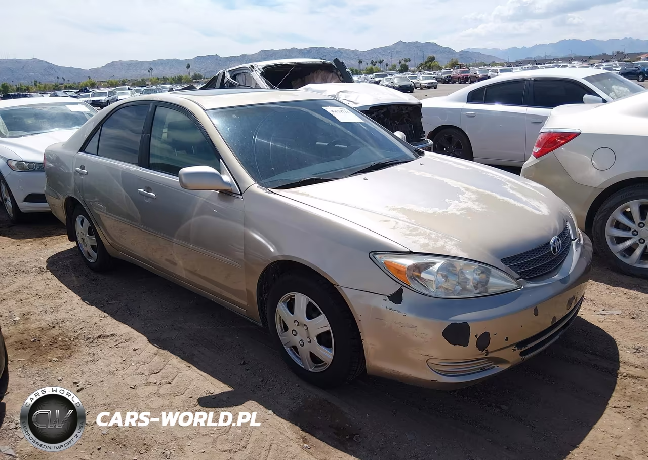 2004 Toyota Camry Le
