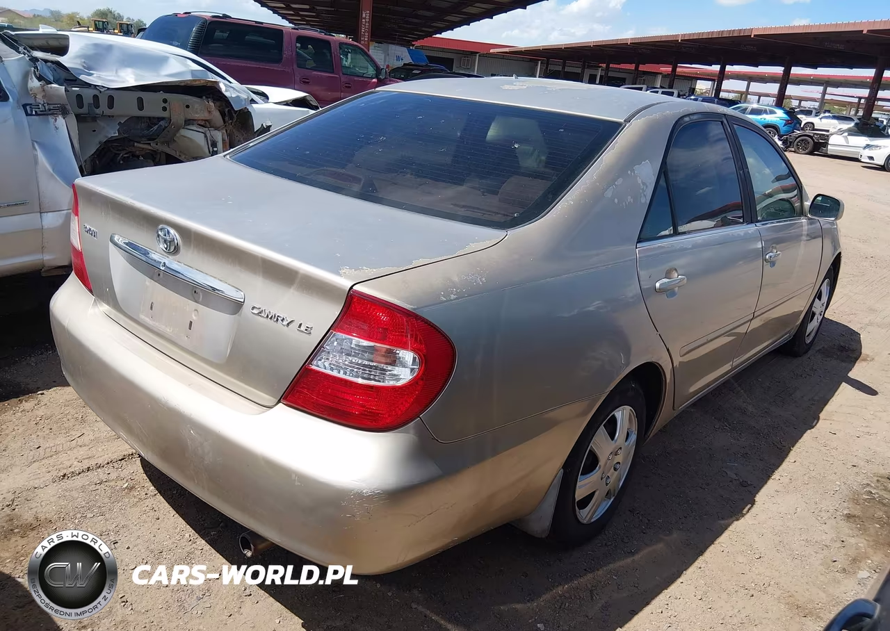 2004 Toyota Camry Le VIN:4T1BE30K34U894535 - 4