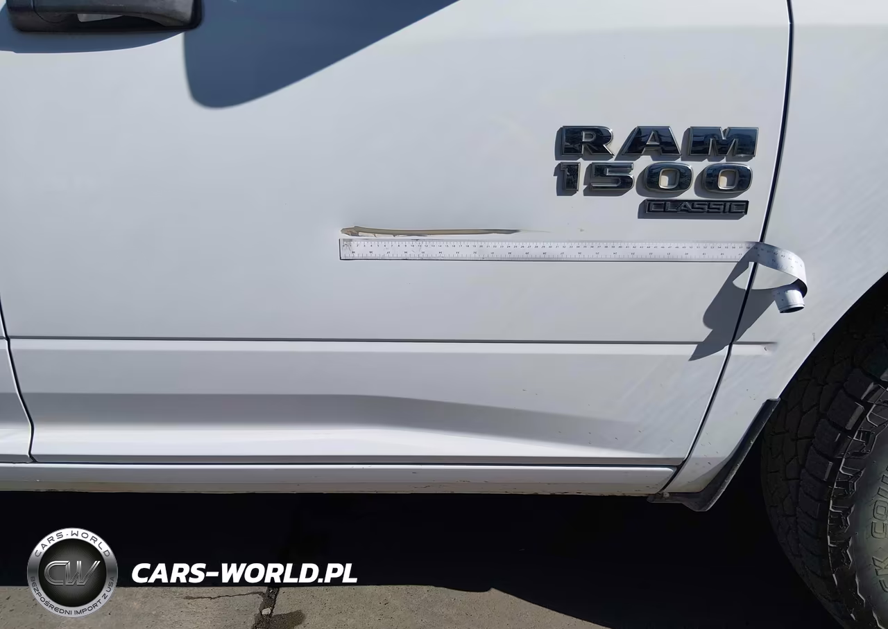 2019 Ram 1500 Classic Tradesman 4X2 5'7 Box VIN:1C6RR6KG0KS678126 - 12