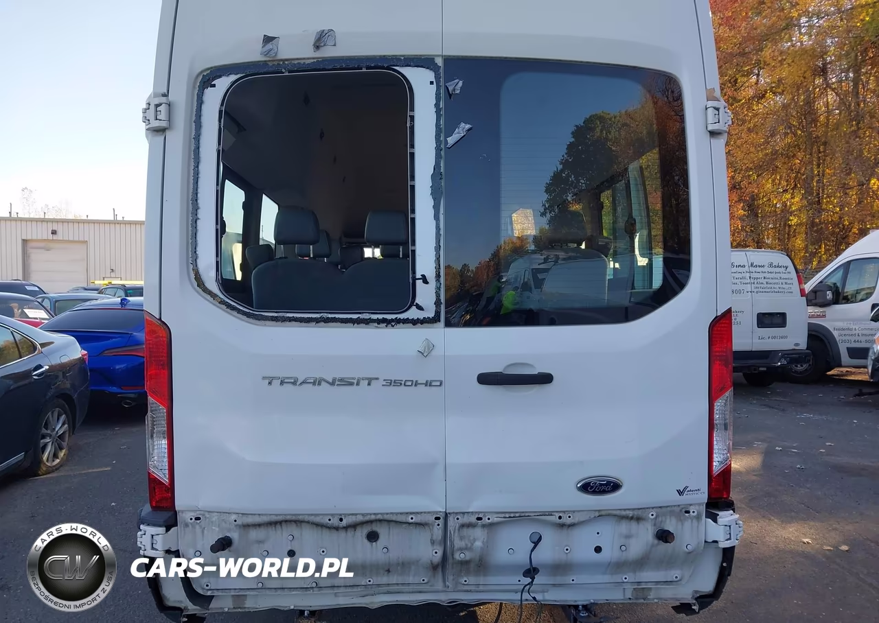 2017 Ford Transit-350 Xl VIN:1FBVU4XM5HKB22156 - 11
