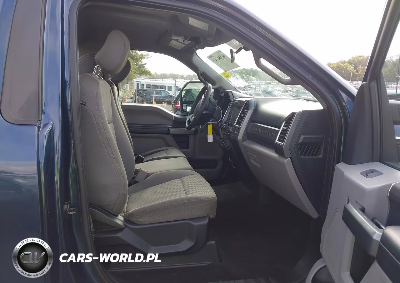 2017 Ford F-250 Xlt VIN:1FTBF2B66HEB44011 - 5