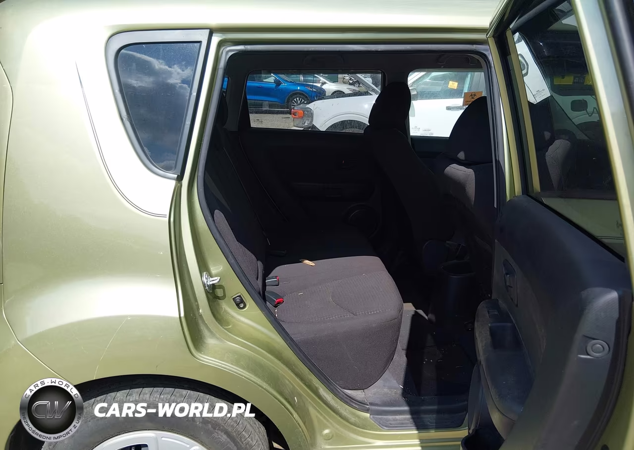 2012 Kia Soul VIN:KNDJT2A52C7356284 - 8