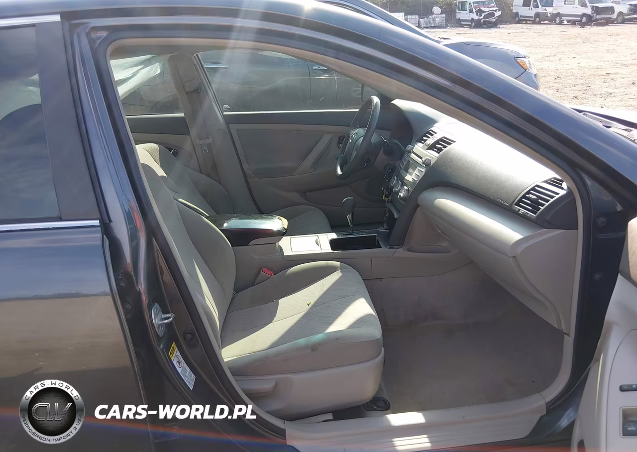 2011 Toyota Camry Le VIN:4T1BF3EKXBU146402 - 5