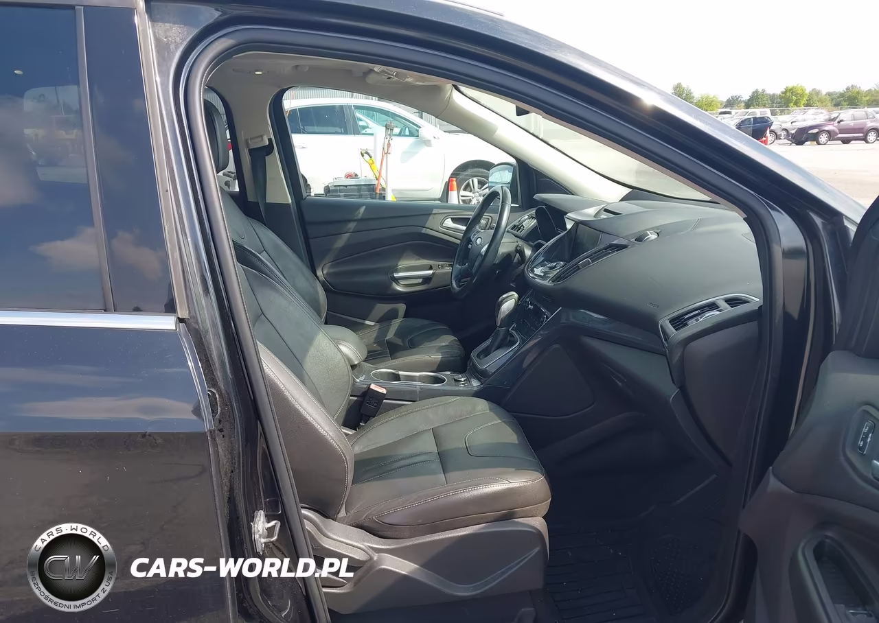 2013 Ford Escape Titanium VIN:1FMCU9J90DUB38005 - 5