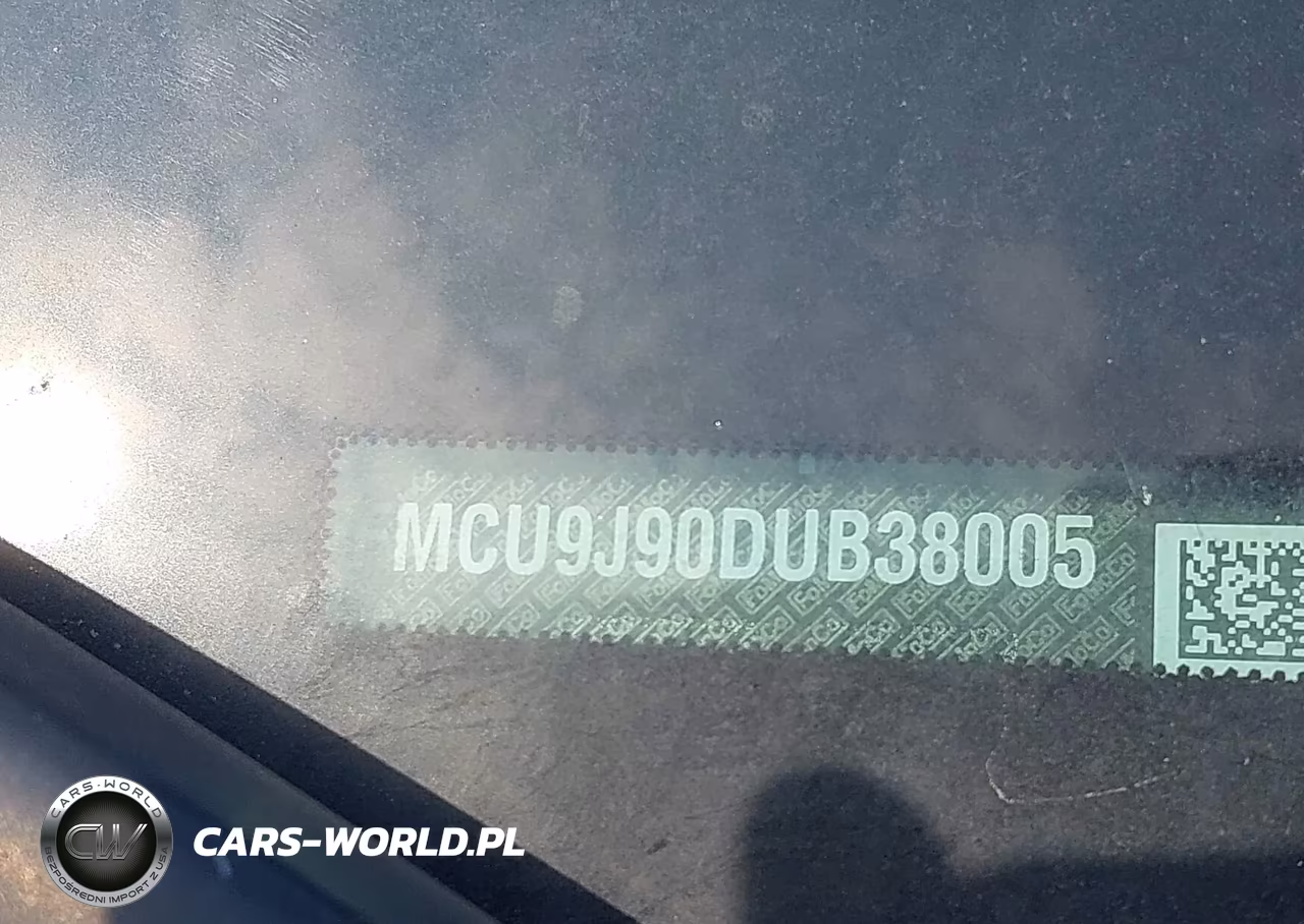 2013 Ford Escape Titanium VIN:1FMCU9J90DUB38005 - 9