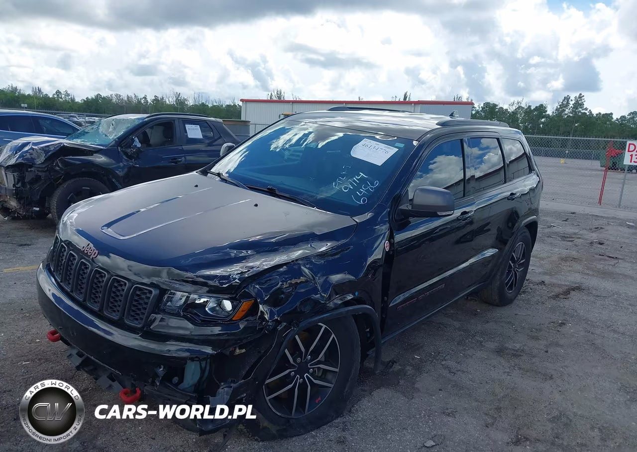 2019 Jeep Grand Cherokee Trailhawk 4X4 VIN:1C4RJFLTXKC636486 - 6