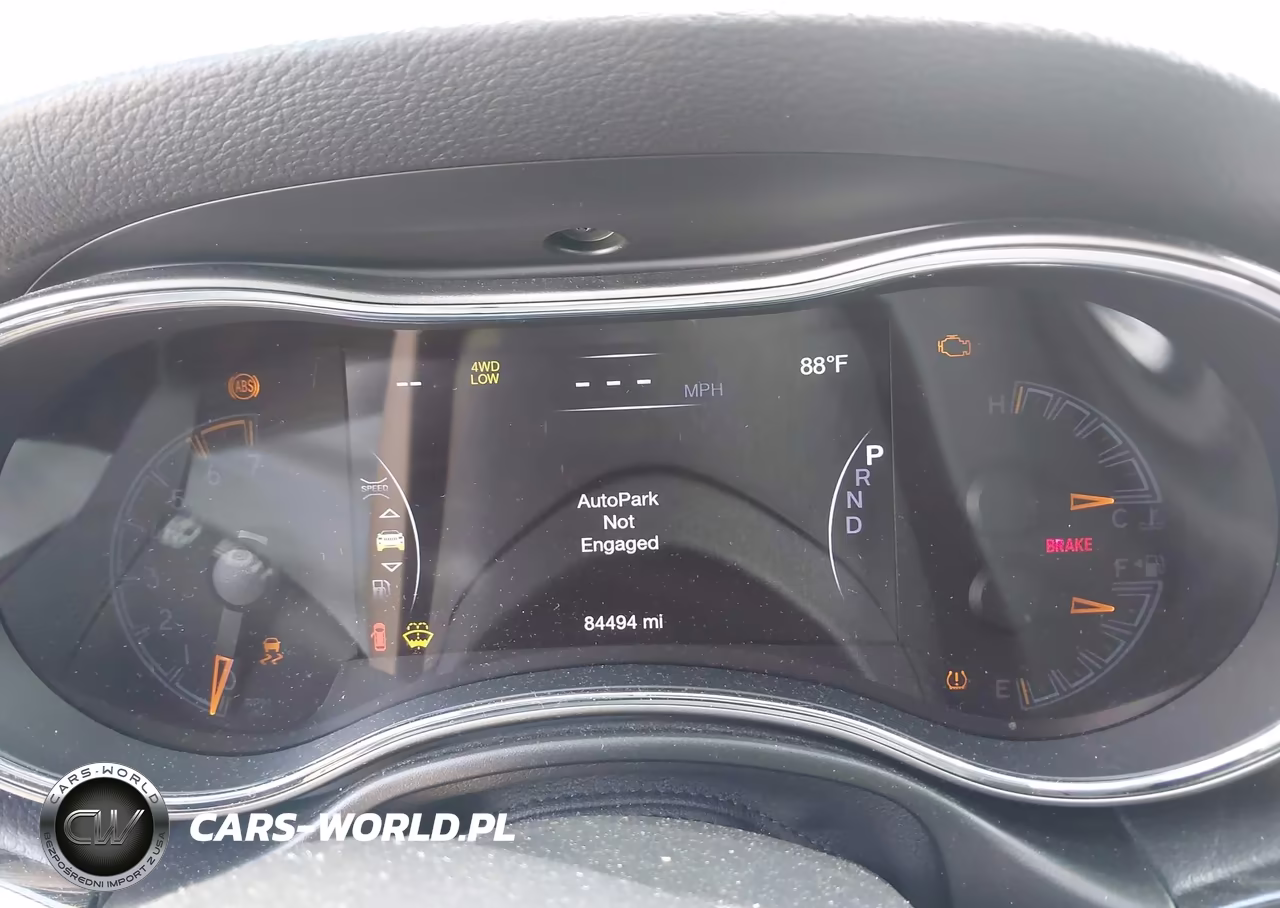 2019 Jeep Grand Cherokee Trailhawk 4X4 VIN:1C4RJFLTXKC636486 - 7